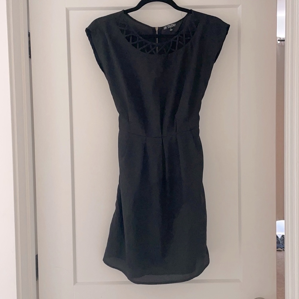 Black classy dress